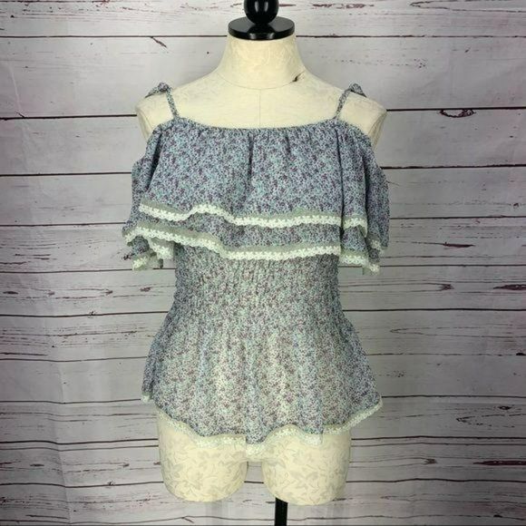 Cecico Women's Floral Off Cold Shoulder‎ Peplum Sheer Blouse Size Medium M - Picture 12 of 12